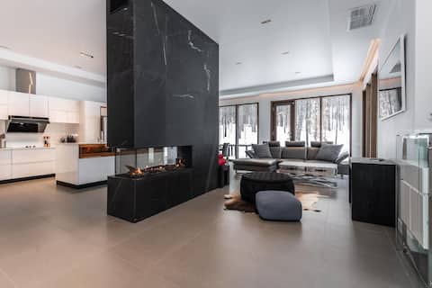 Nordic Lodge Tremblant -5 Bdrs,Hot Tub,Pool Table