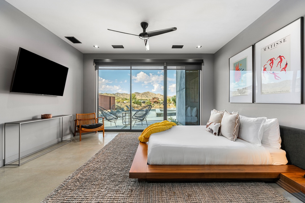 California King med utsikt över utomhus