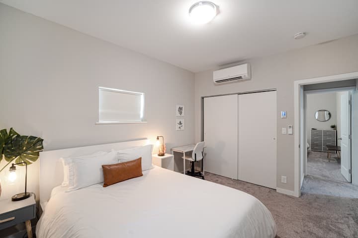 Dormitorio 2 | Cama tamaño queen