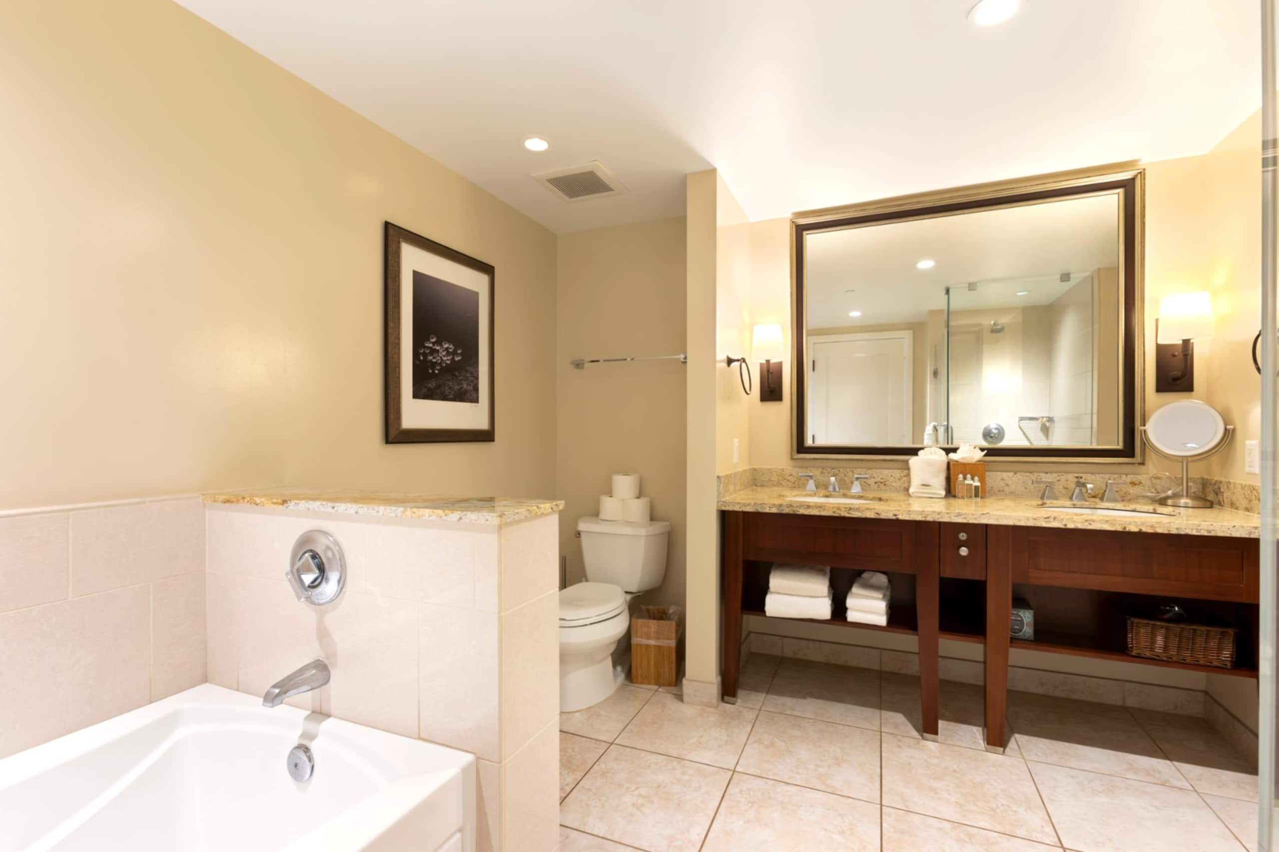 Condo in Lahaina · ★5.0 · 1 bedroom · 2 beds · 1 bath - Image 24