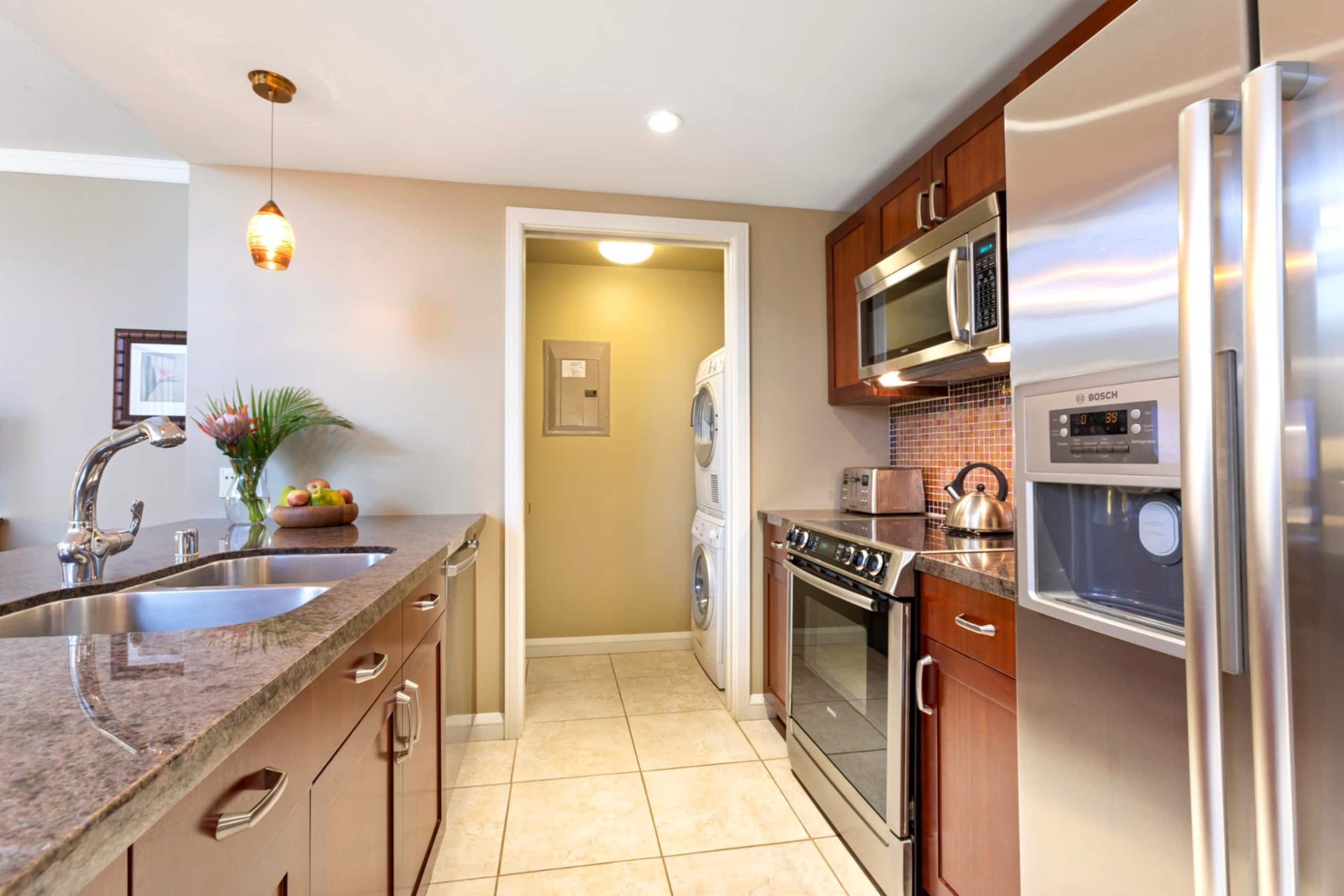 Condo in Lahaina · ★5.0 · 1 bedroom · 2 beds · 1 bath - Image 16