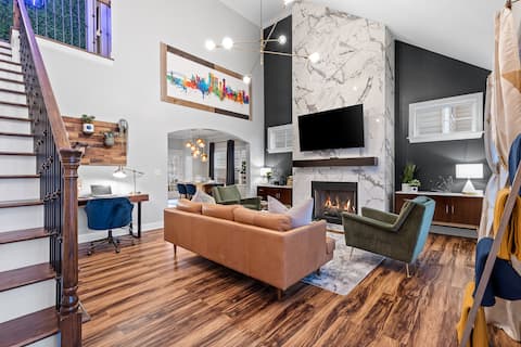 3min to Aquarium | Secret Game Room | 3 King Beds