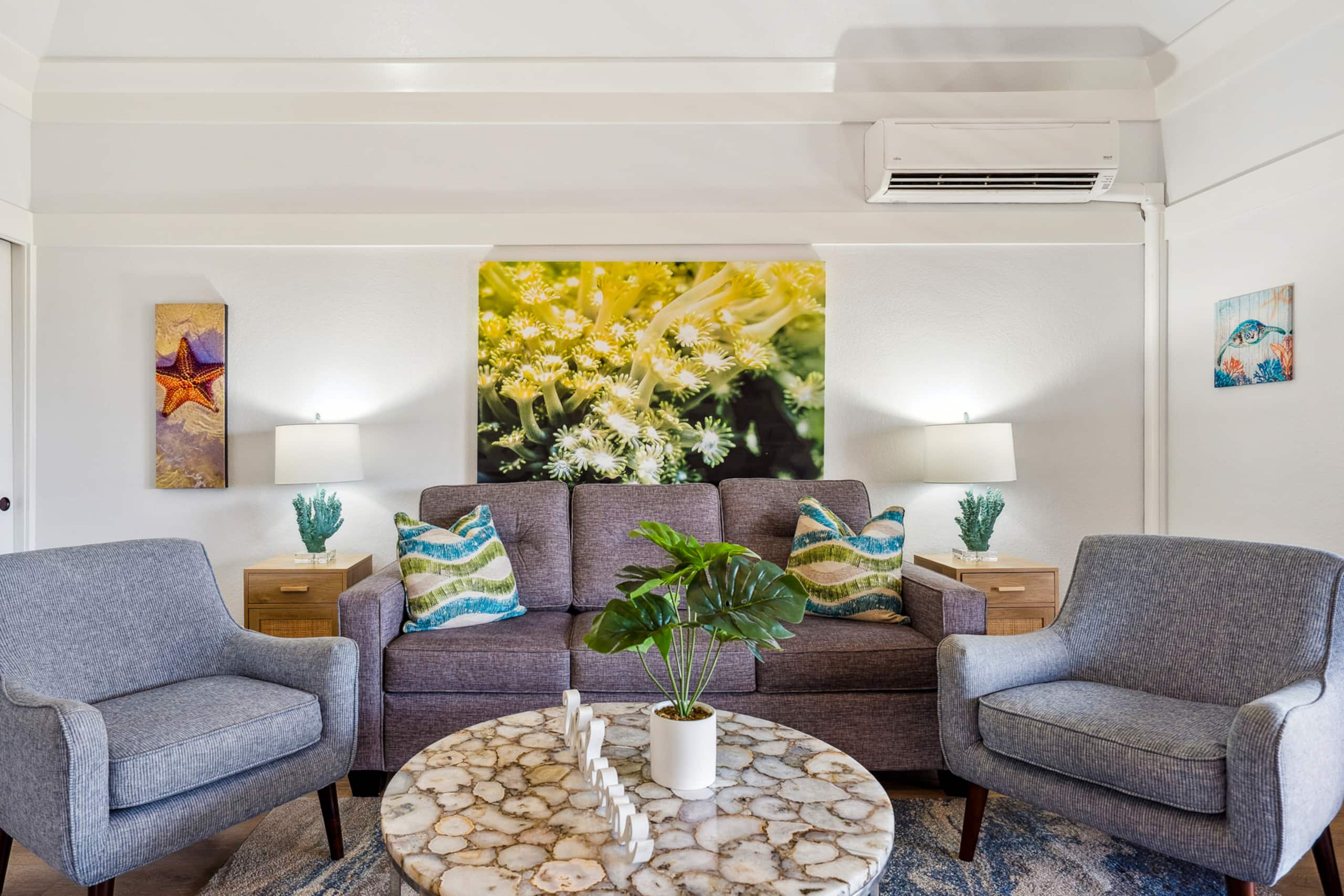 KP313 -Top FL | Partial Ocean •Pool•Gym•AC - Photo 6