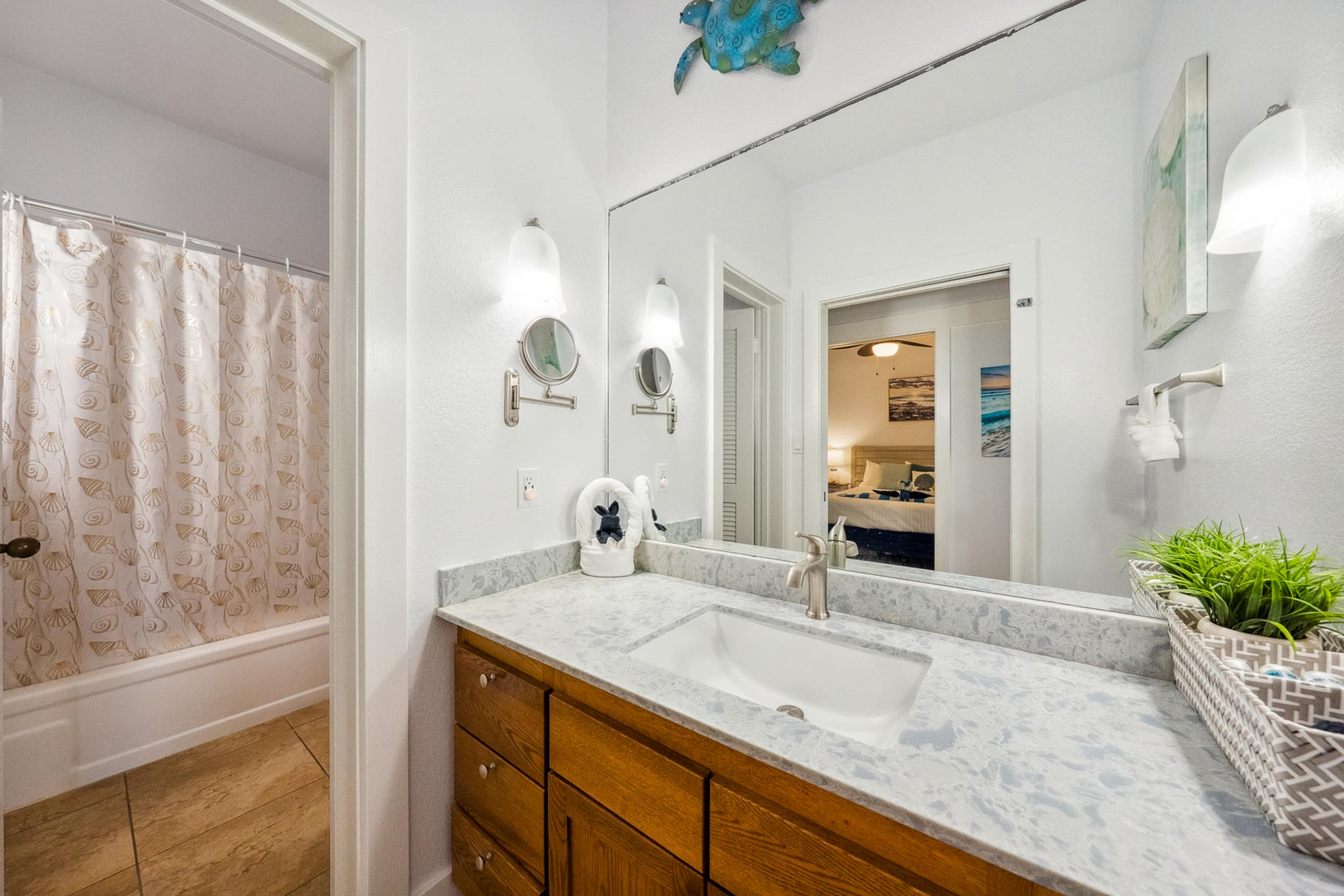 KP313 -Top FL | Partial Ocean •Pool•Gym•AC - Photo 18
