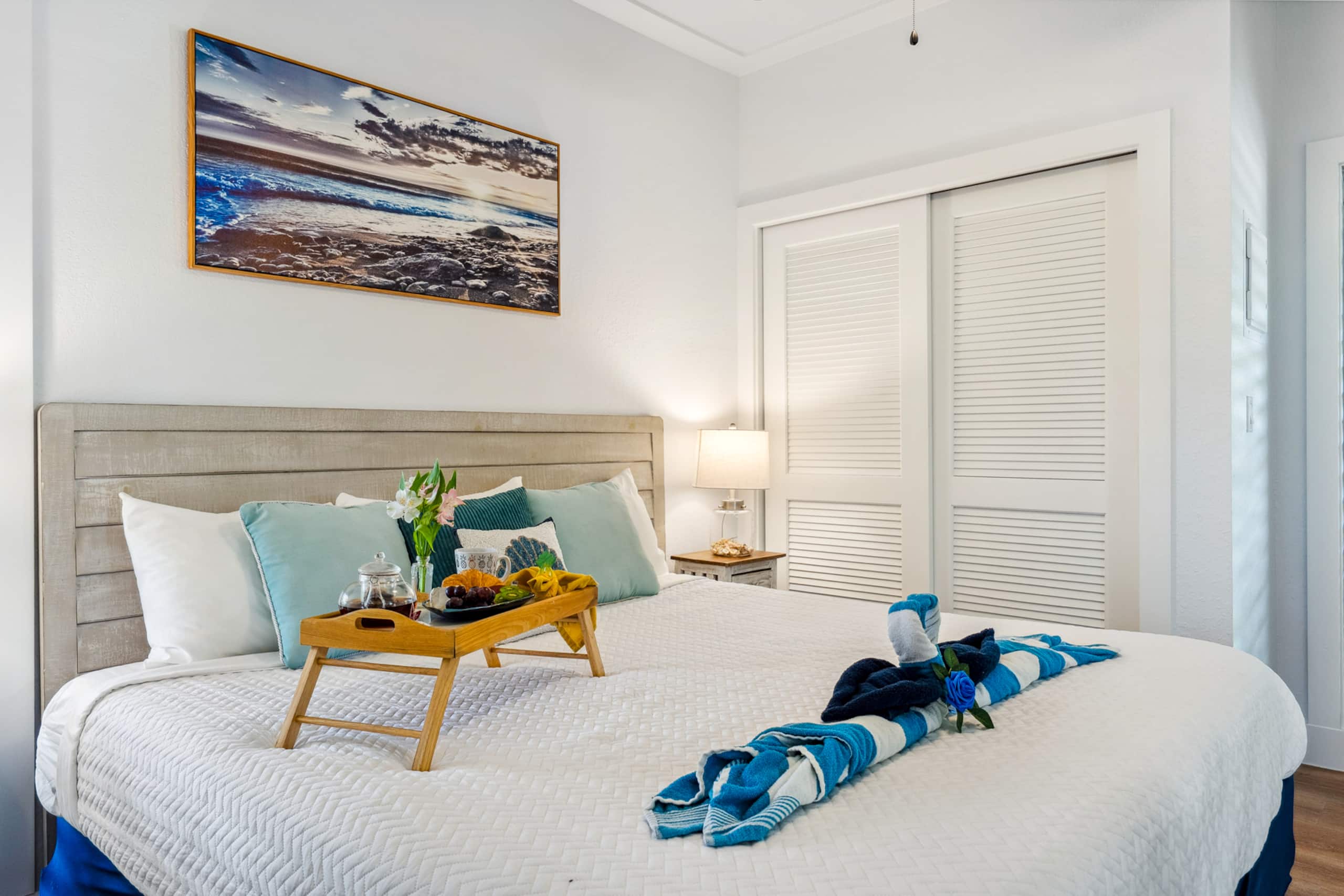 KP313 -Top FL | Partial Ocean •Pool•Gym•AC - Photo 13