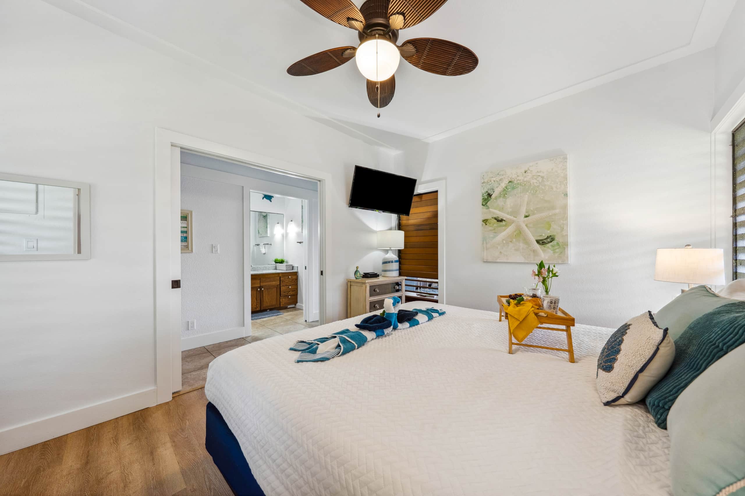 KP313 -Top FL | Partial Ocean •Pool•Gym•AC - Photo 14