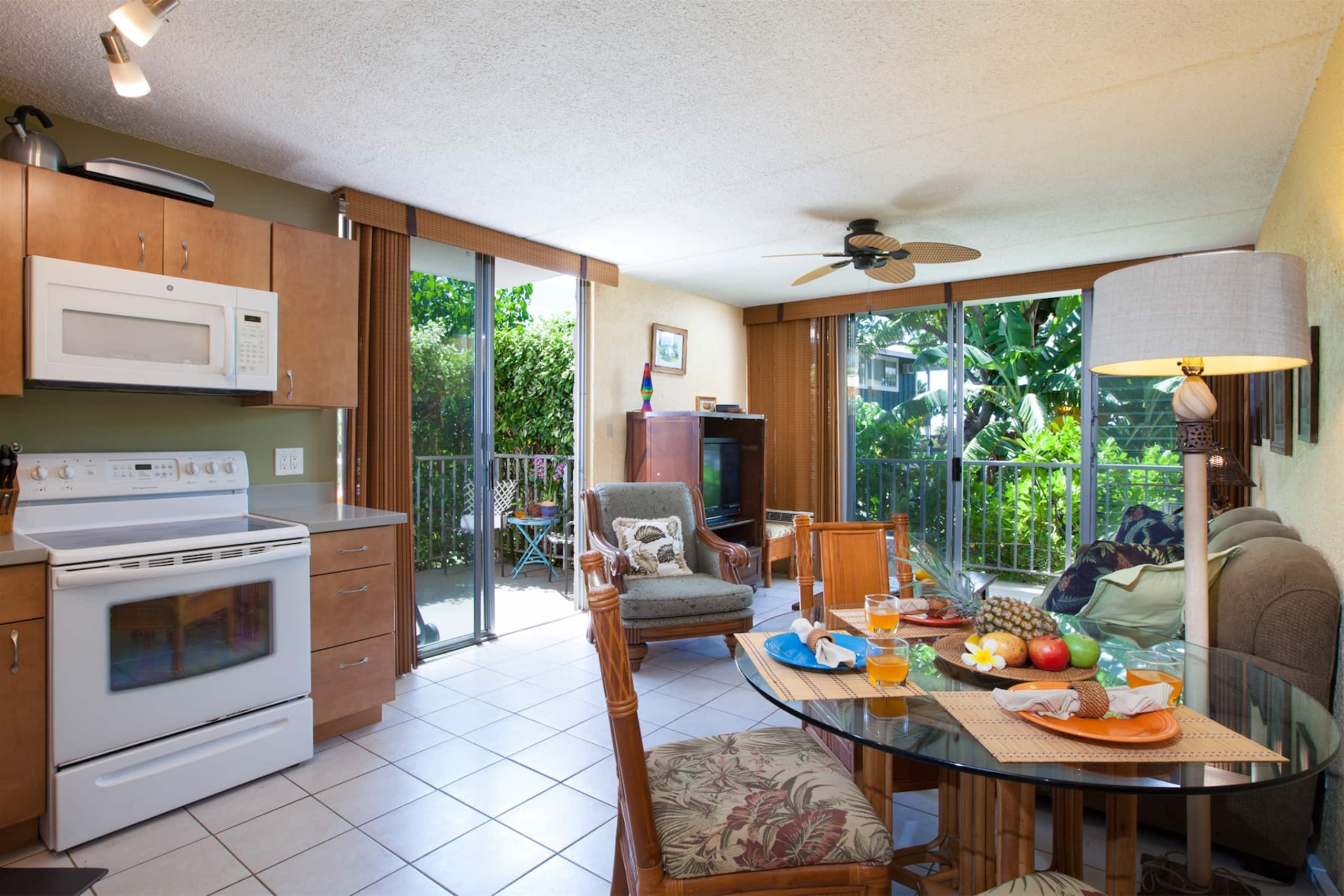 Condo in Waimea · ★4.69 · 3 bedrooms · 4 beds · 2 private baths - Image 8