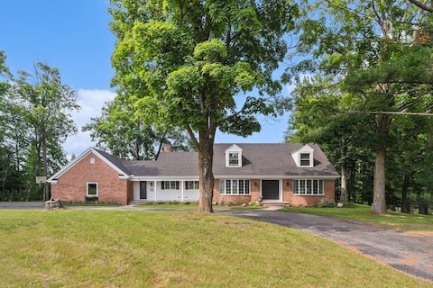 Large Home by Castle Farms;Bridal Wedding Families