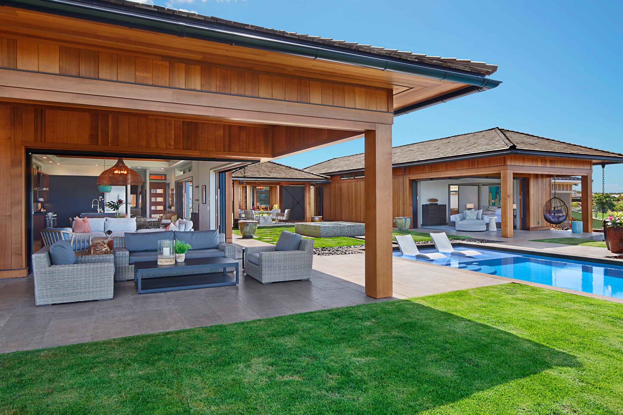 Hale Kupanaha Opulent New Villa + Pool/Spa/Views - Photo 40