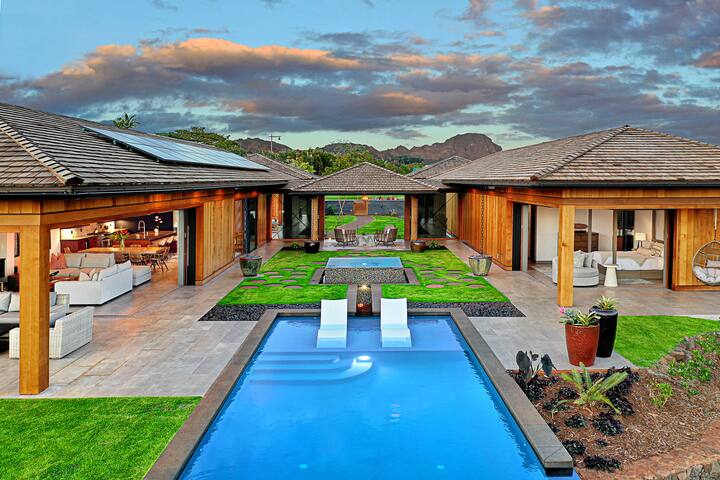 Hale Kupanaha: Opulent New Villa + Pool/Spa/Views gallery image 2