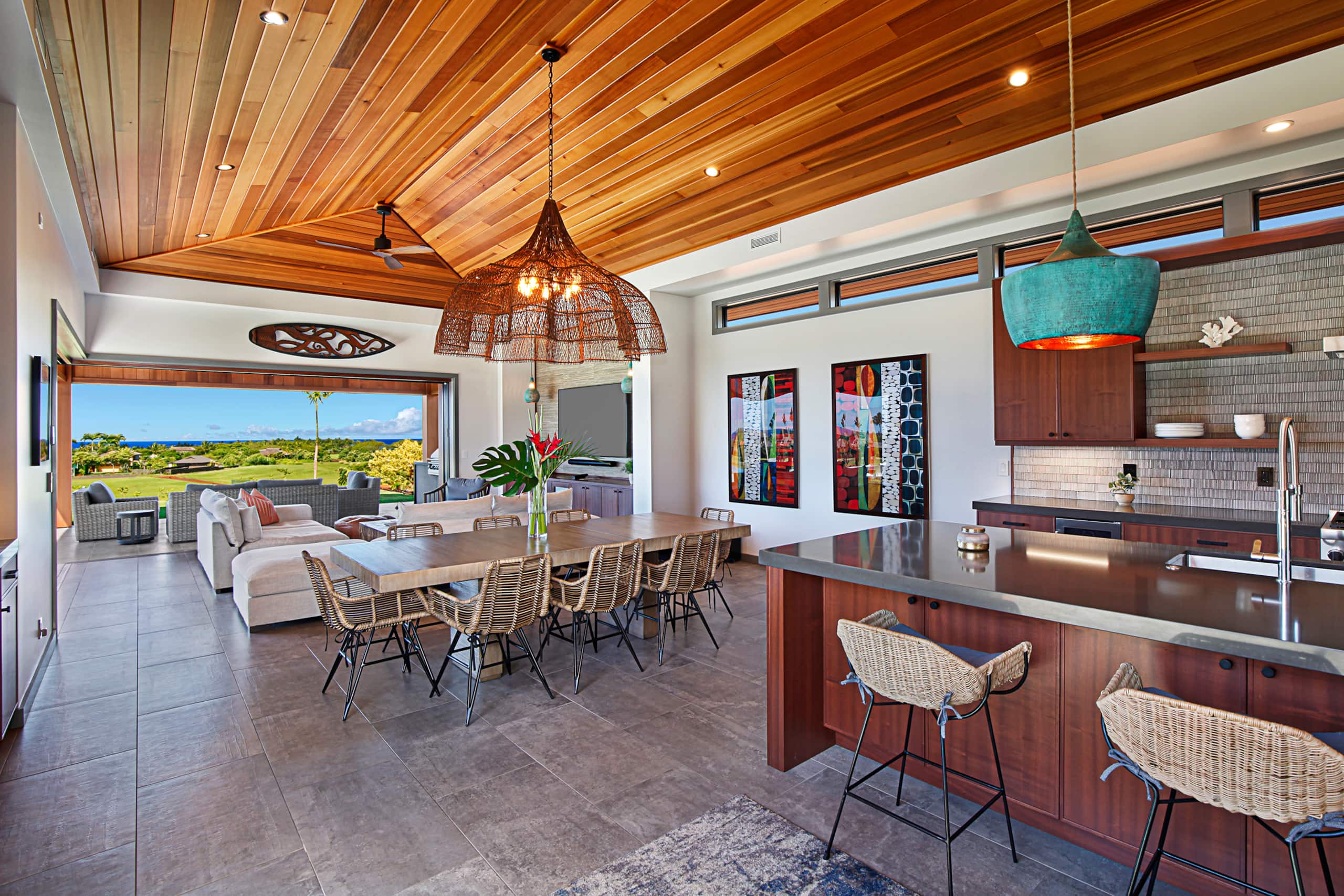 Hale Kupanaha Opulent New Villa + Pool/Spa/Views - Photo 36
