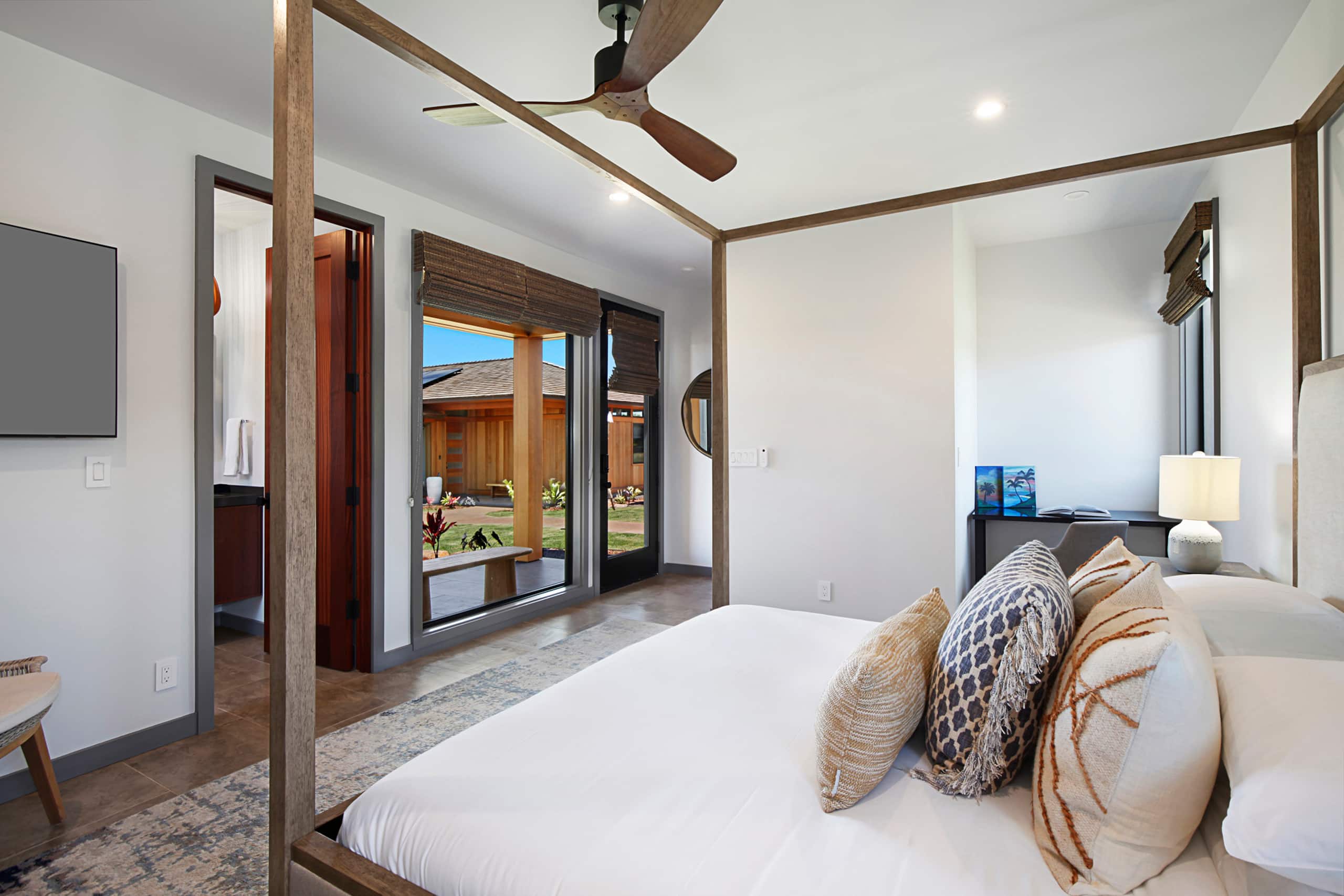 Hale Kupanaha Opulent New Villa + Pool/Spa/Views - Photo 44