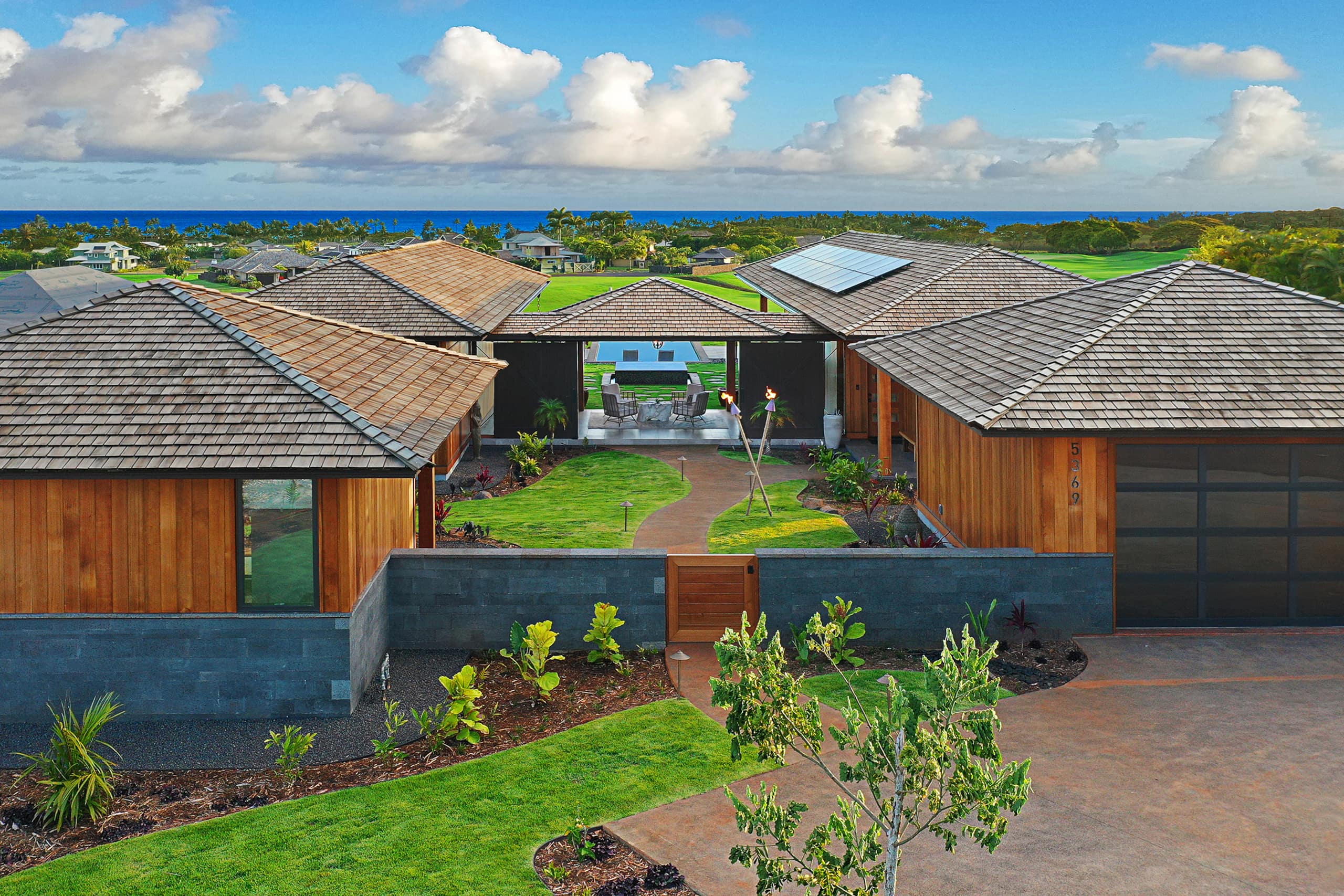 Hale Kupanaha Opulent New Villa + Pool/Spa/Views - Photo 48