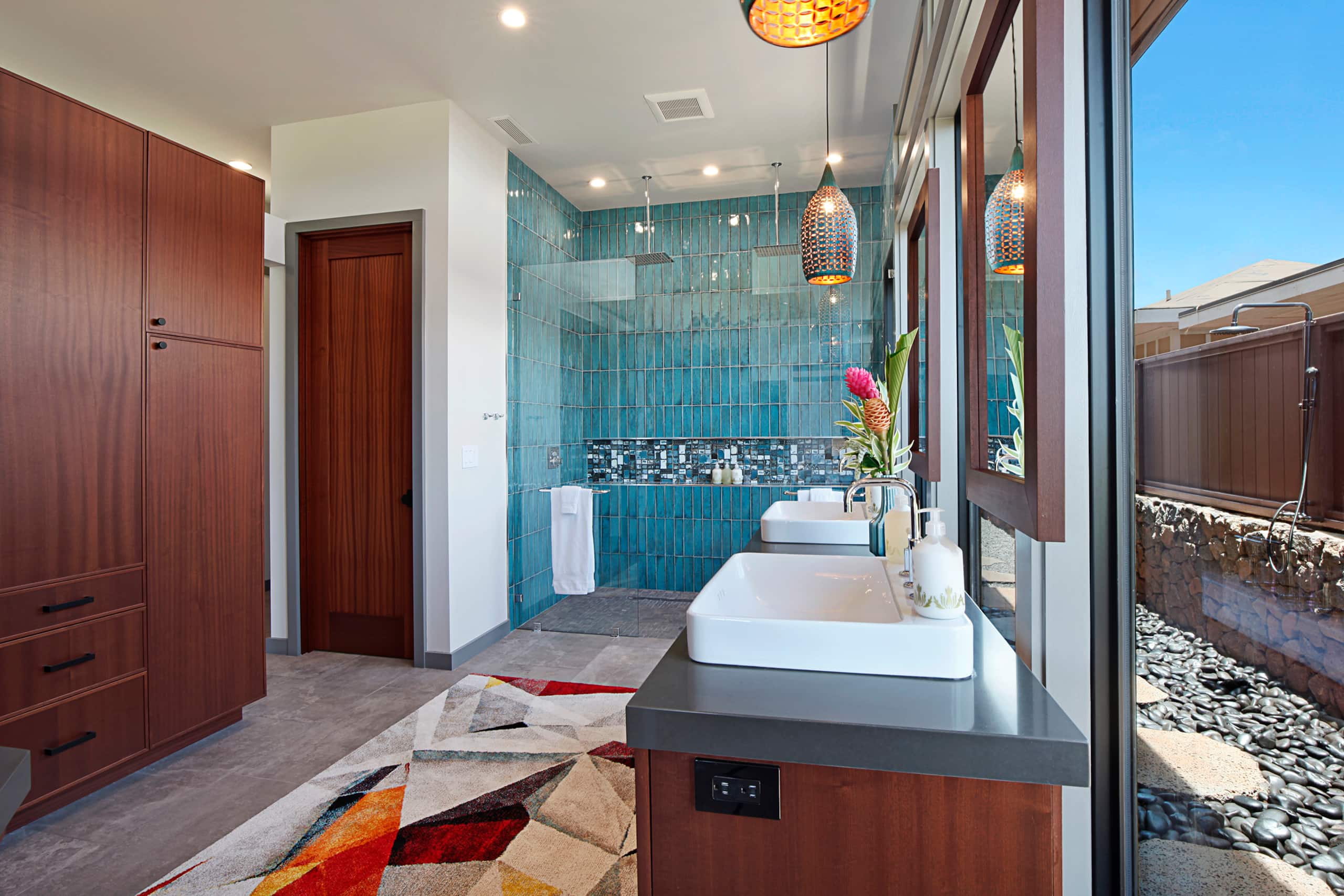 Hale Kupanaha Opulent New Villa + Pool/Spa/Views - Photo 46