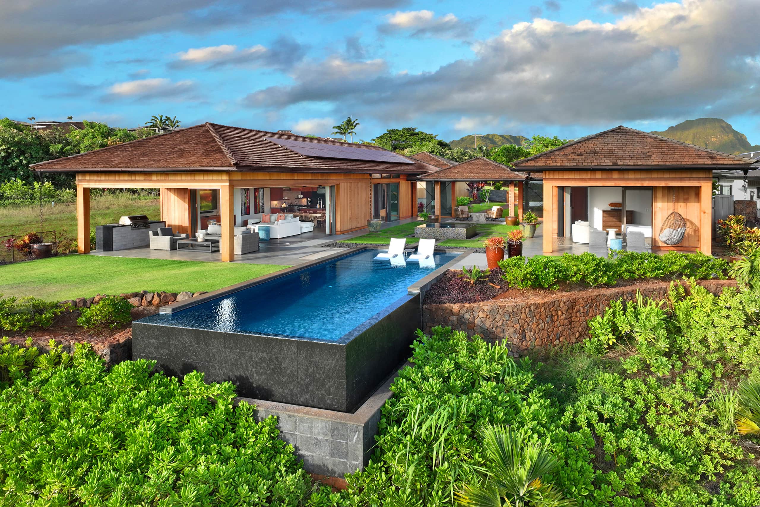 Hale Kupanaha Opulent New Villa + Pool/Spa/Views - Photo 34