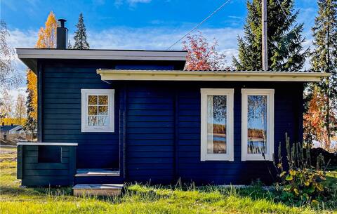 Pet friendly home in Rosvik with WiFi