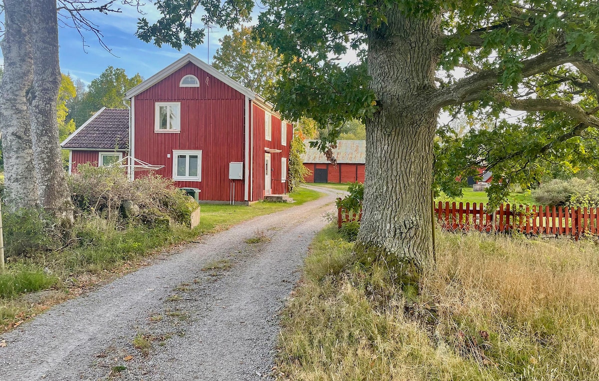 Fantastiskt boende med 3 sovrum i Emmaboda - Emmaboda