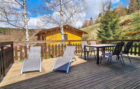 2 bedroom gorgeous home in Masserberg OT Fehrenba