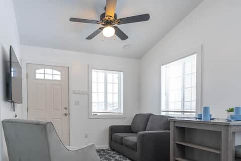 Cottage 102 (1 Bedroom)