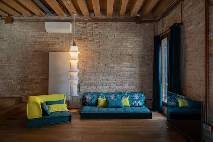 Ca’ Longo Palace – Velluto