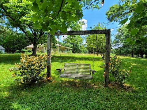 Quiet Country Farmhouse