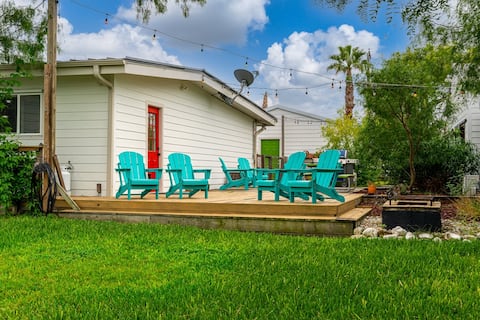 Knot a Care | Boat Ramp + Outdoor Spaces!
