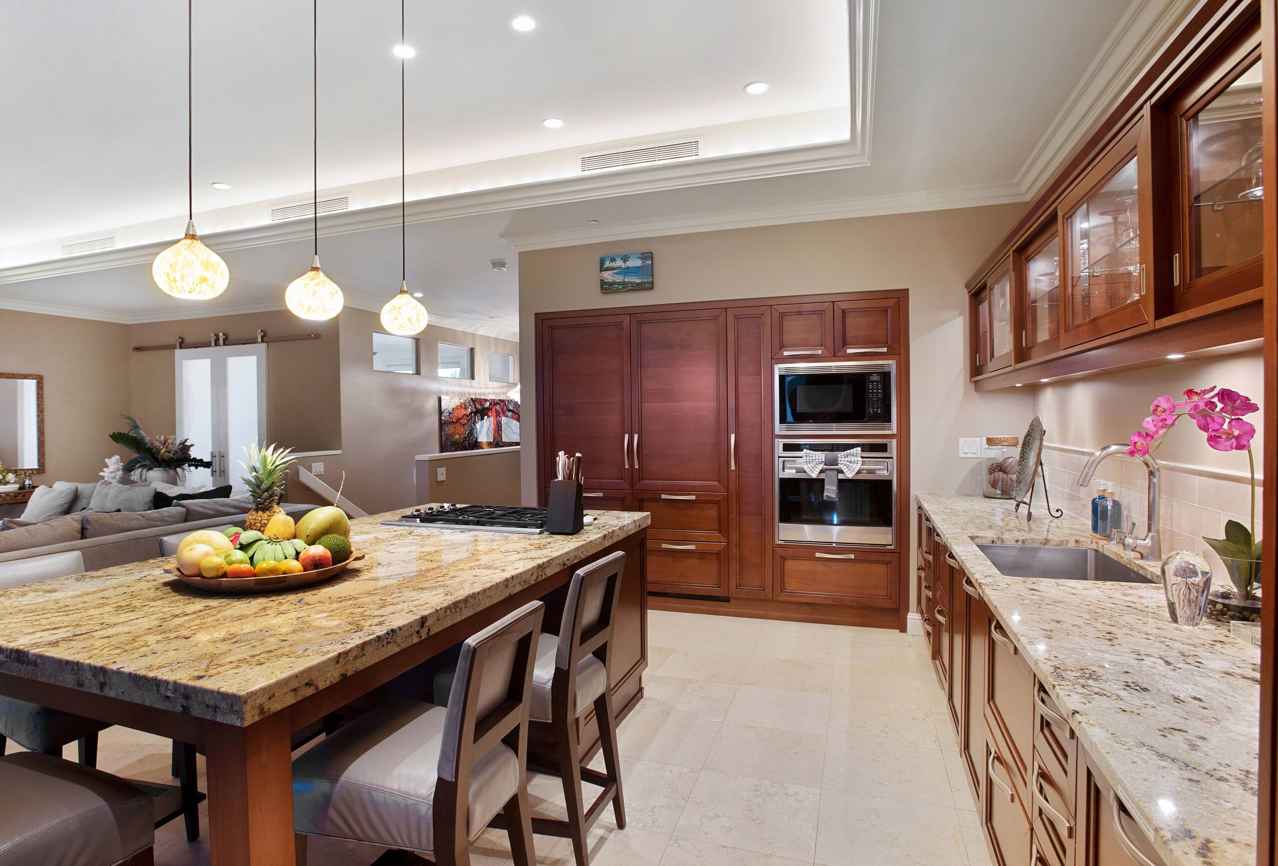 Townhouse in Kihei · ★4.83 · 3 bedrooms · 3 beds · 3.5 baths - Image 13