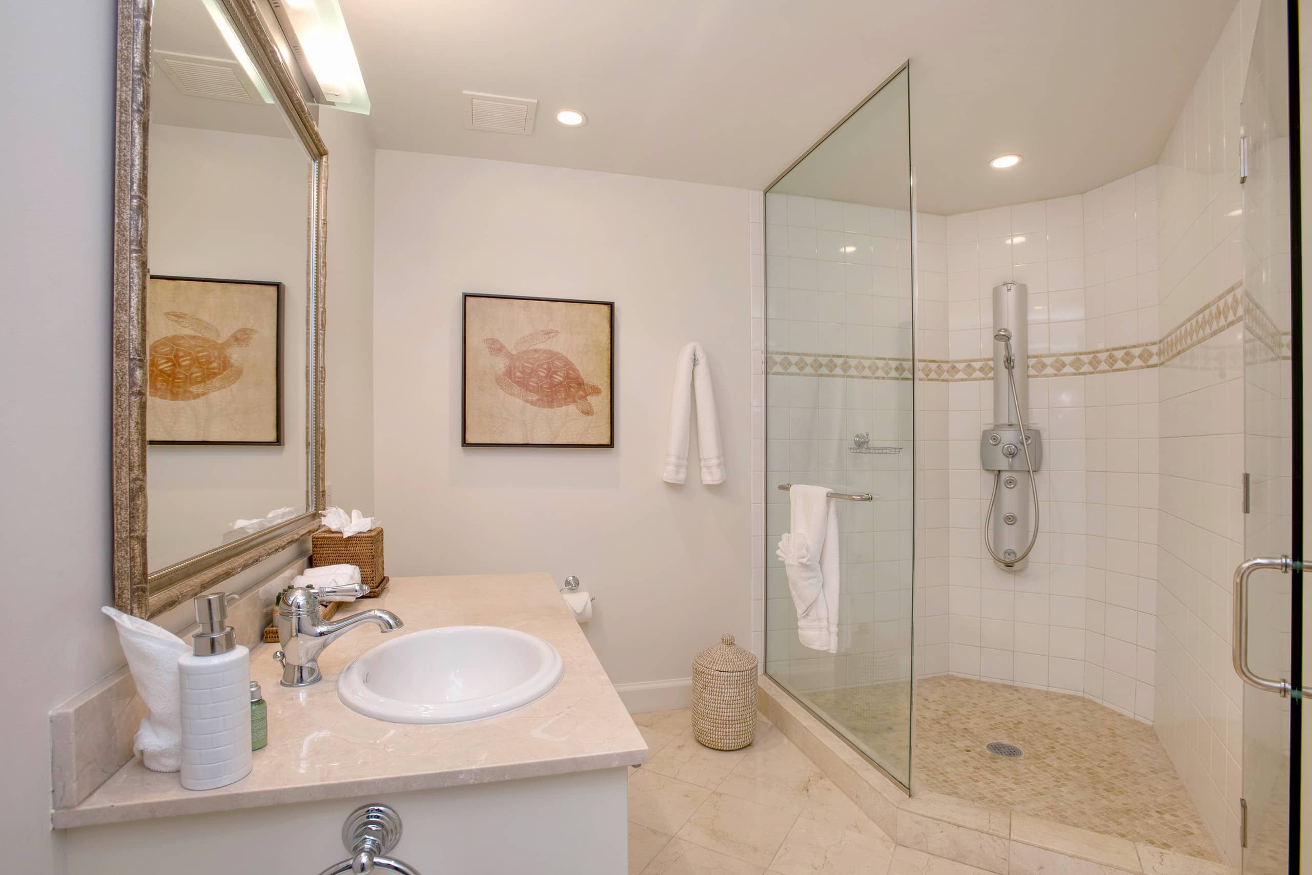 Townhouse in Kihei · ★4.83 · 3 bedrooms · 3 beds · 3.5 baths - Image 28
