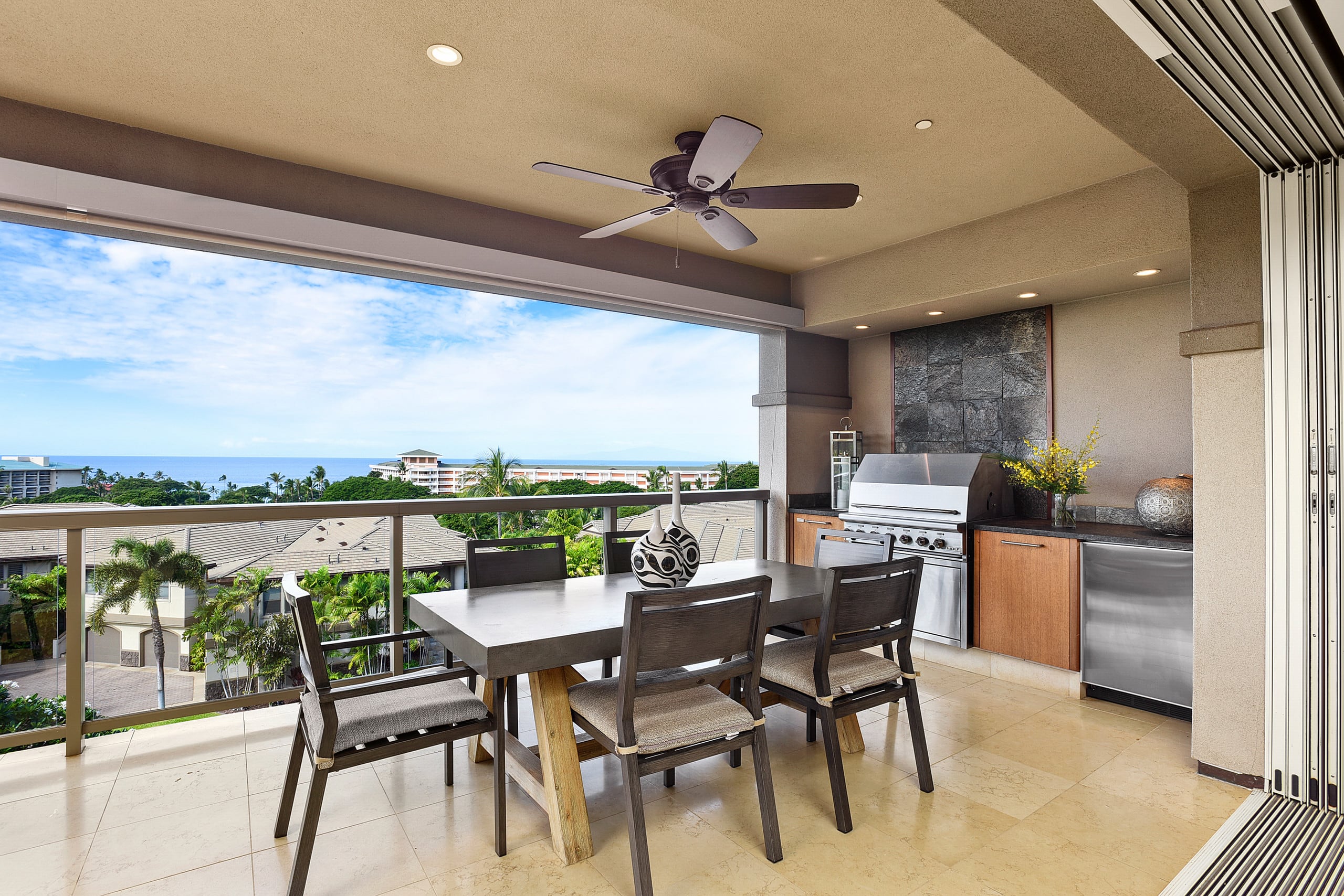 Townhouse in Kihei · ★4.83 · 3 bedrooms · 3 beds · 3.5 baths - Image 8