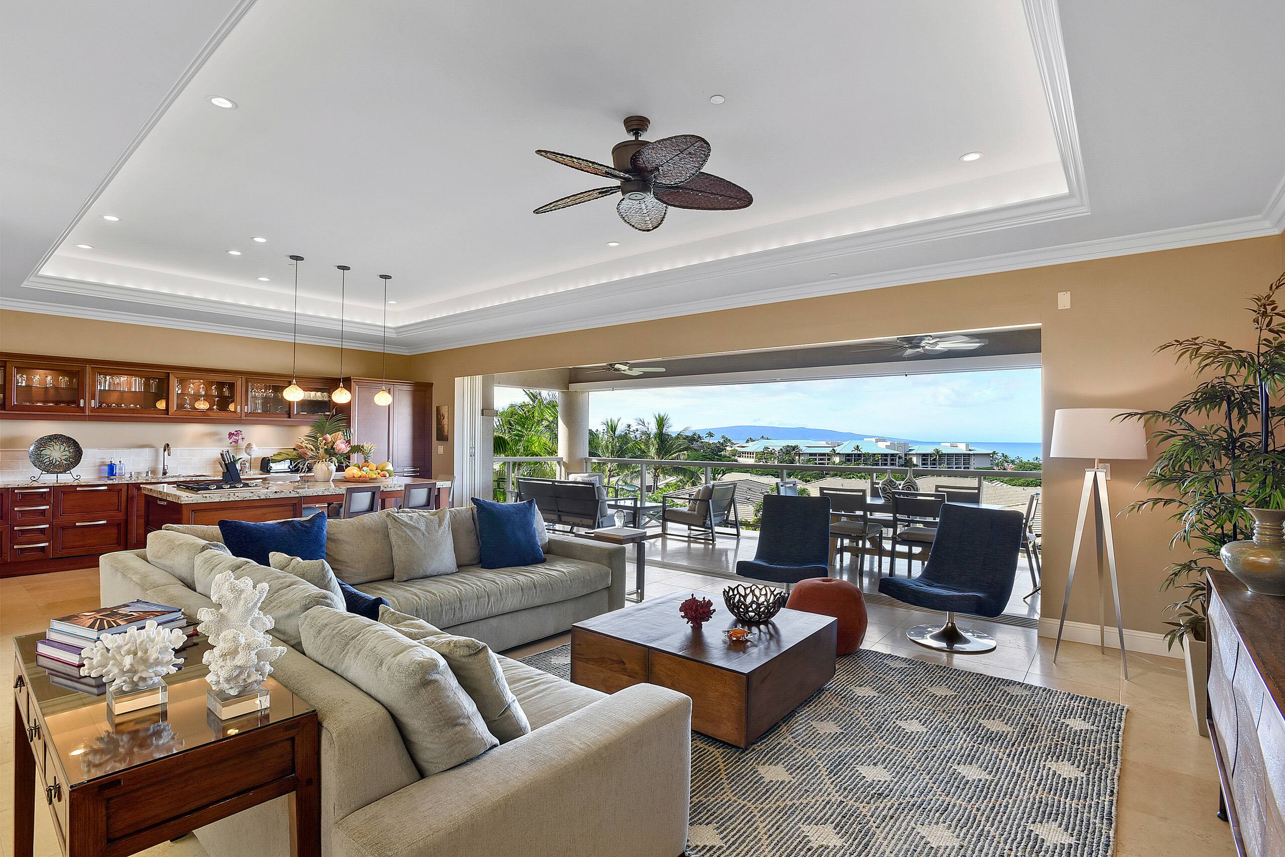 Townhouse in Kihei · ★4.83 · 3 bedrooms · 3 beds · 3.5 baths - Image 3