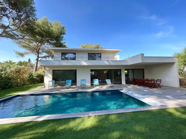 Agence Le Temps Des Vacances managed Airbnb listing 2