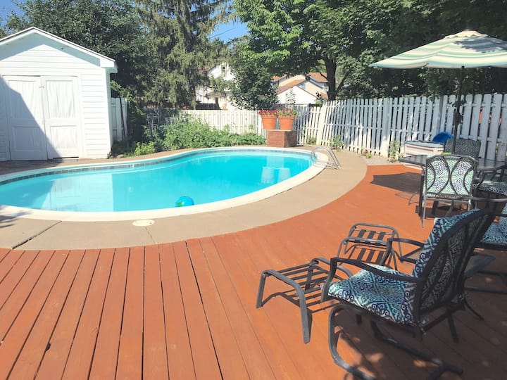 Top 8 Airbnb Vacation Rentals In Palmyra, New York Updated 2024 Trip101