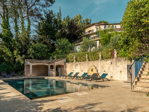 Family Villa 240sqm | Pool | Golf & Estérel Views