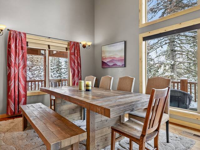 Family Time Vacation Rentals managed Airbnb listing 2