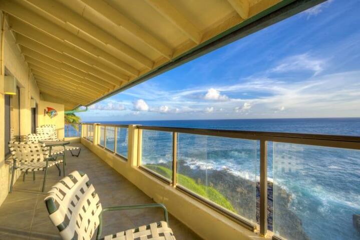 3 Bedroom Penthouse – Po’ipū Shores 406A