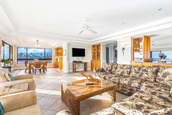 3 Bedroom Penthouse – Po’ipū Shores 406A gallery image 3