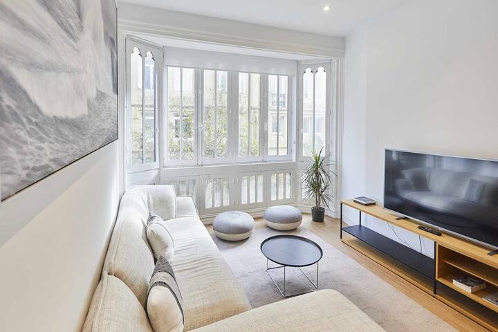 Getaria Apartment By BasqueHomes gallery image 4