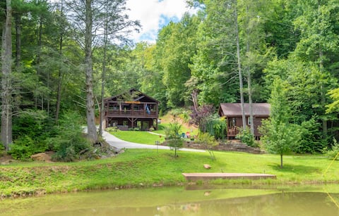 Stocked Pond! 2 Cabins: Sleep 20! Hot Tub Fire Pit