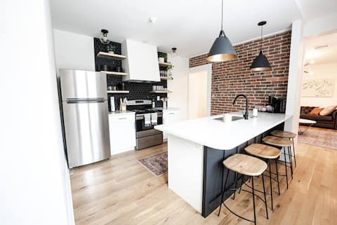 Fort Chambers Flat on Main