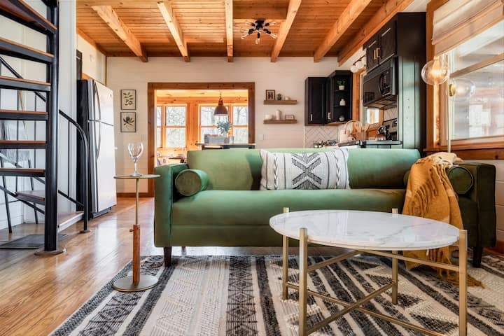 5min To Conv Ctr, Flatroad, Kingbed @Pinpointstays - Sevierville, TN