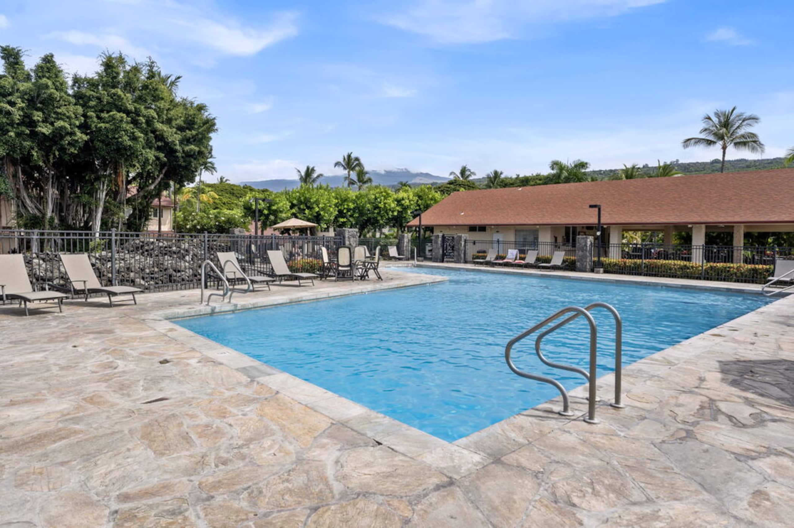 Townhouse in Kailua-Kona · ★4.69 · 2 bedrooms · 3 beds · 2 baths - Image 33