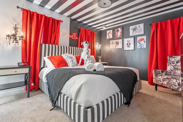 101 Dalmations King Bedroom со приклучена бања