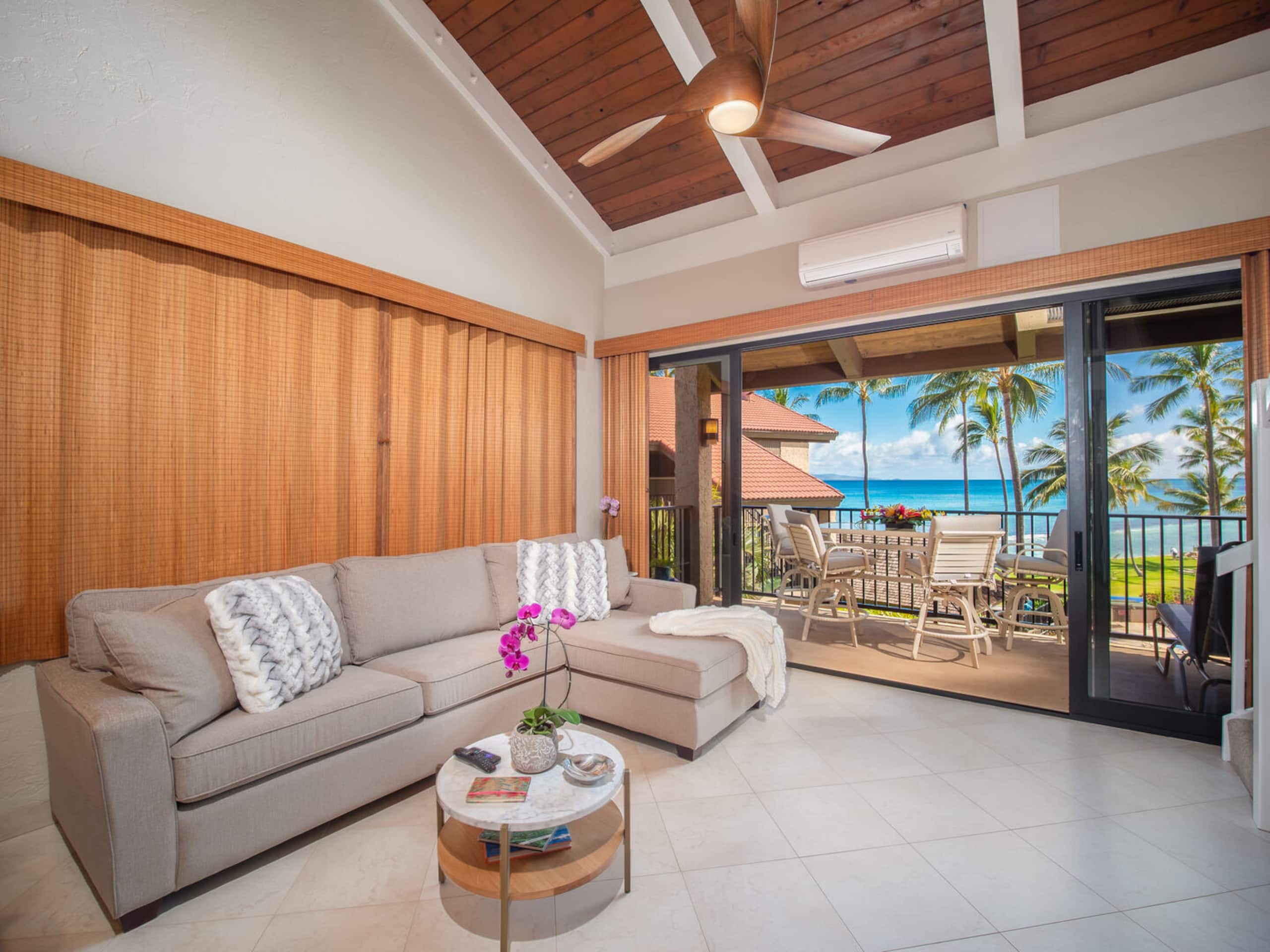 Condo in Lahaina · ★4.93 · 2 bedrooms · 3 beds · 2 baths - Image 3
