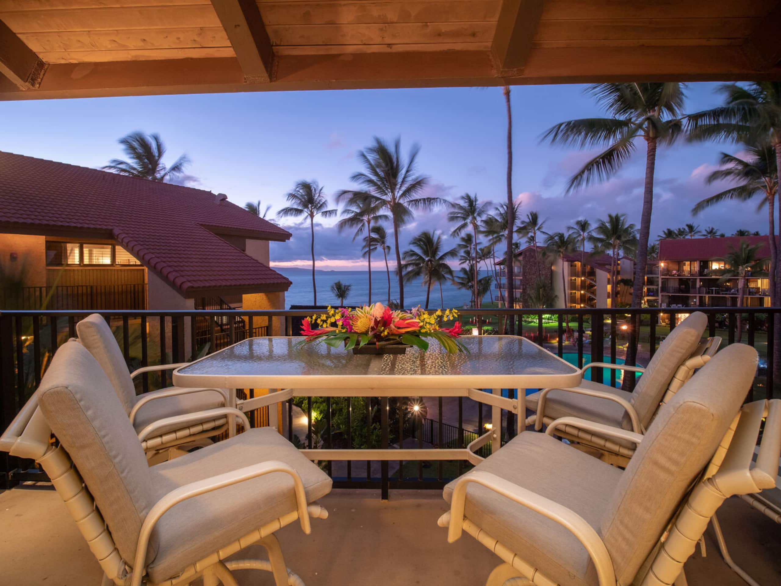 Condo in Lahaina · ★4.93 · 2 bedrooms · 3 beds · 2 baths - Image 20