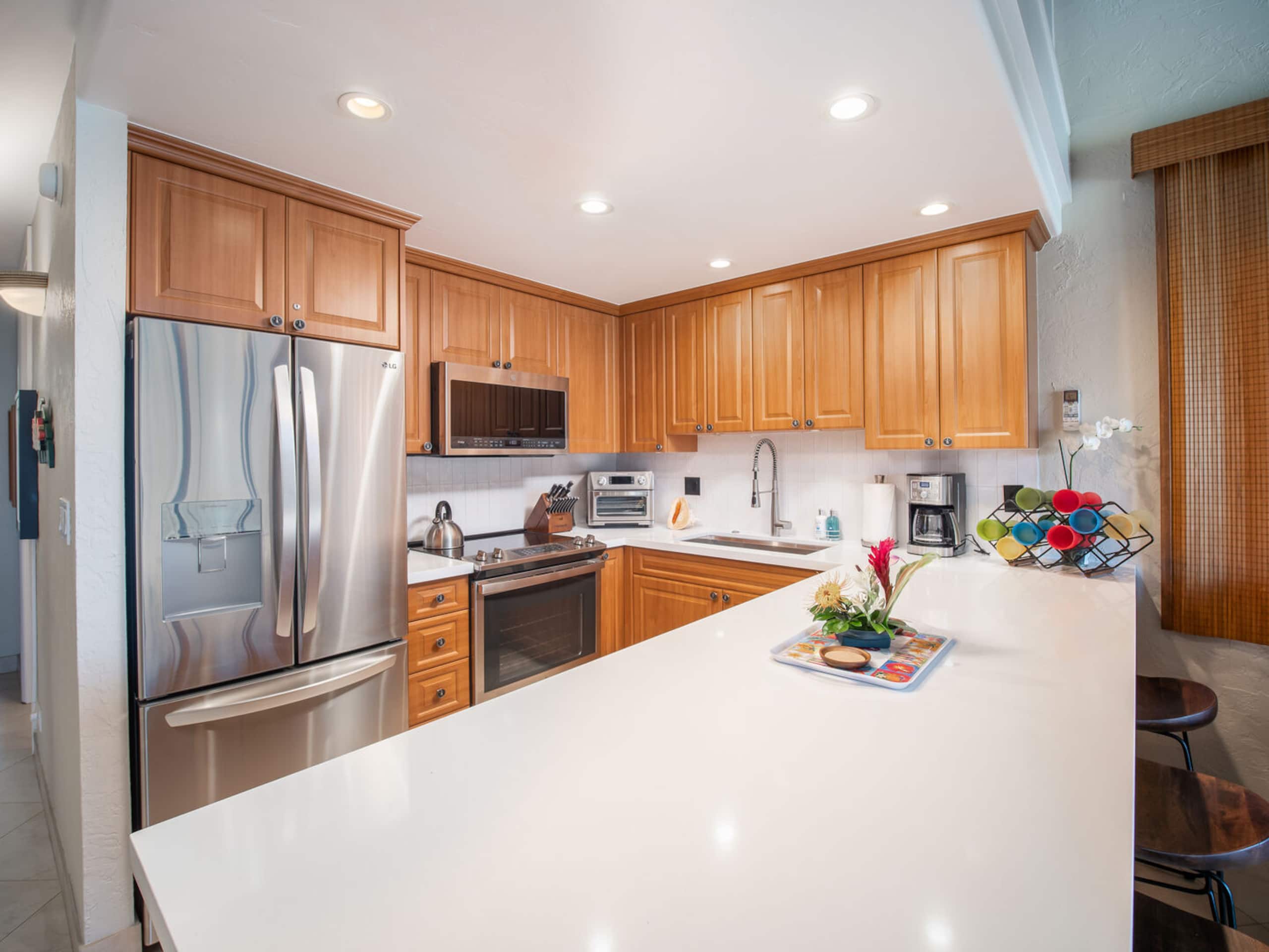 Condo in Lahaina · ★4.93 · 2 bedrooms · 3 beds · 2 baths - Image 7
