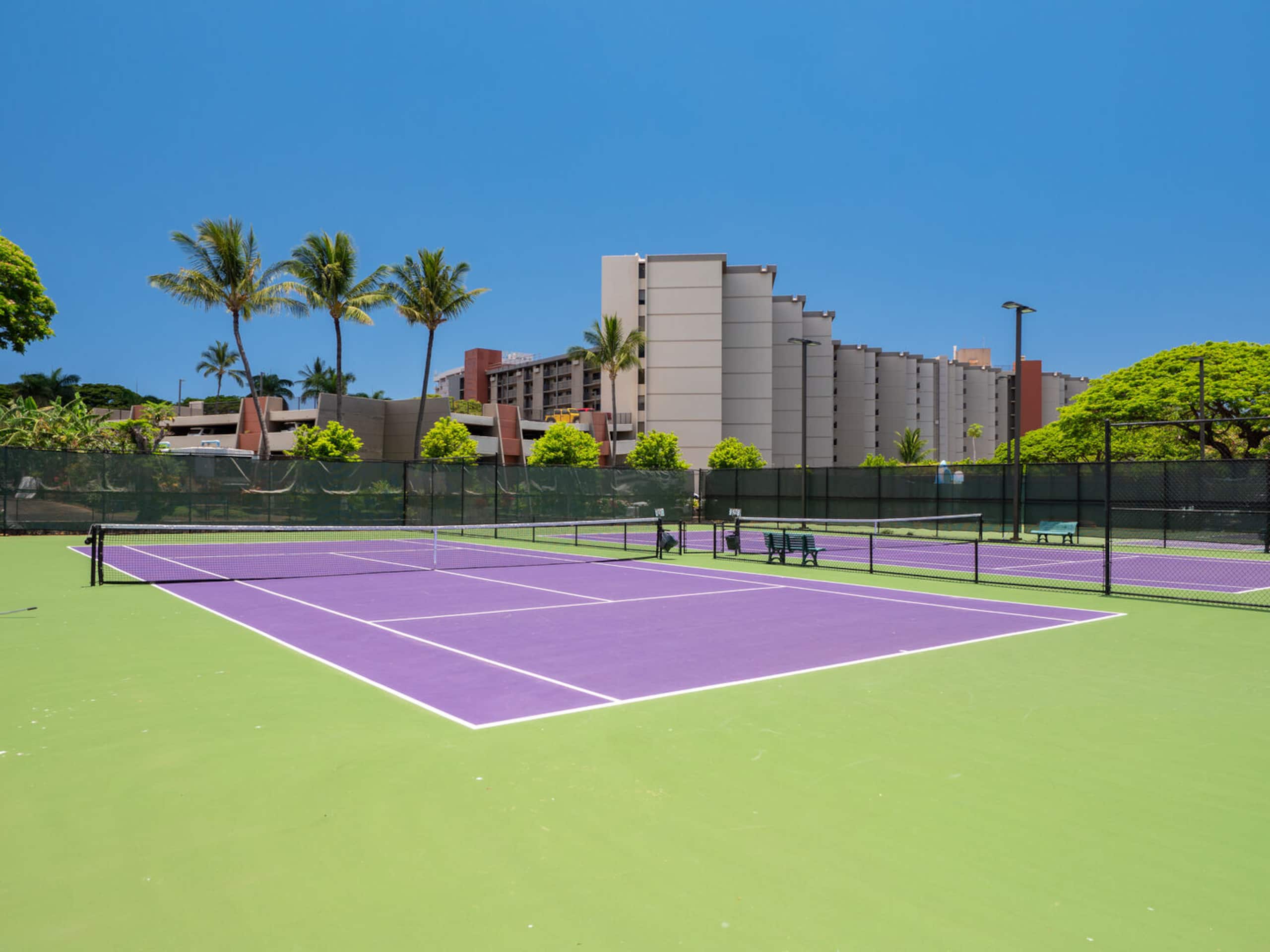 Condo in Lahaina · ★4.93 · 2 bedrooms · 3 beds · 2 baths - Image 24