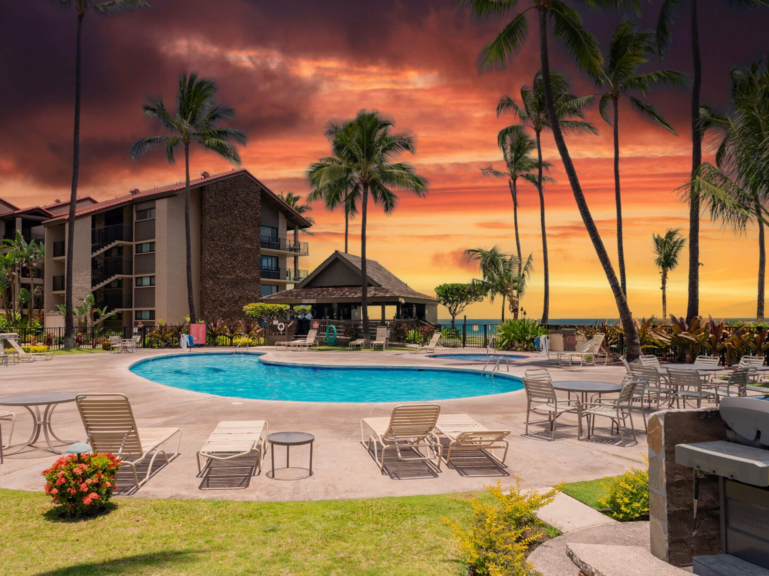 Condo in Lahaina · ★4.93 · 2 bedrooms · 3 beds · 2 baths - Image 36