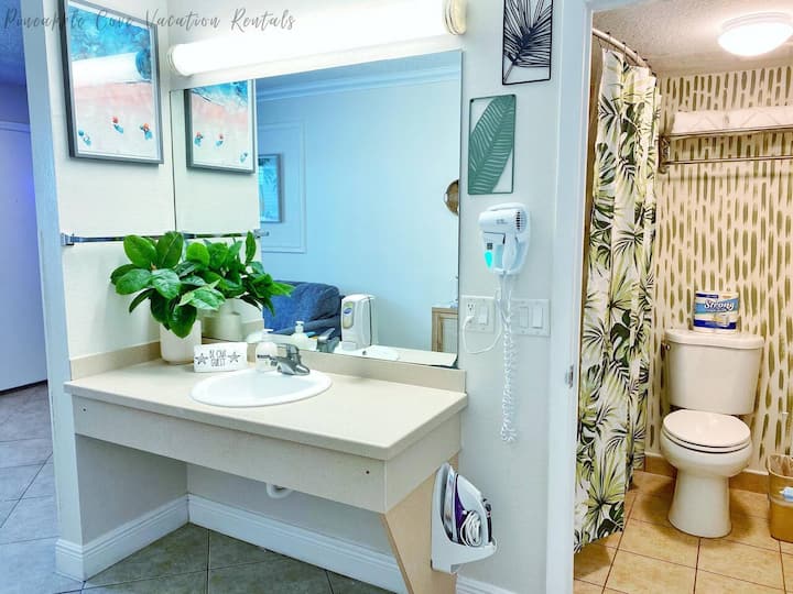 Studio-sleeps 6-fun In The Clearwater Sun-pool - Clearwater Beach, FL