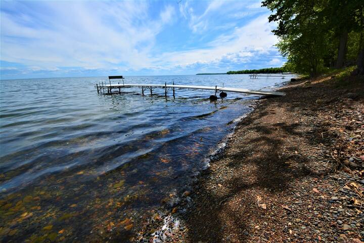 2 Masters 2 Docks, Game Room, Incredible Yard gallery image 5