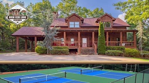 Secluded Mountain Views | Hot Tub | Pickleball